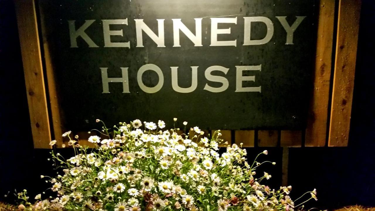 Kennedy House Euroa Perfect For Short Term Stays Exterior photo